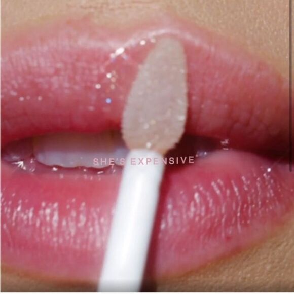 PATRICK TA She's Expensive Major Glow Lip Shine - Picture 2 of 4